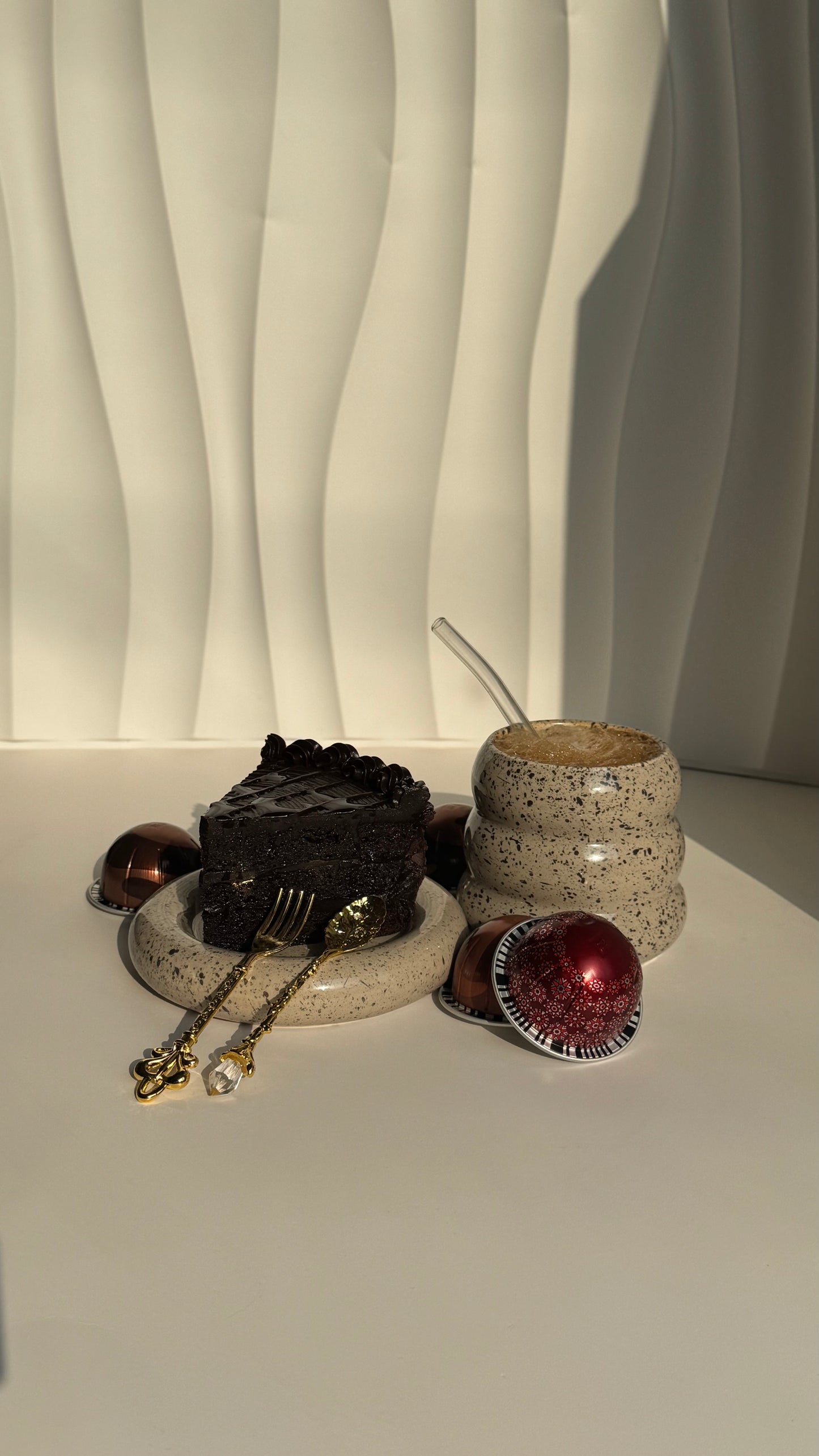 Donut Cup & Dessert Plate