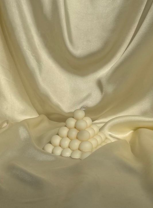 Bubble Pyramid Candle