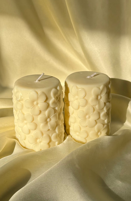 Cylindrical Flower Candle