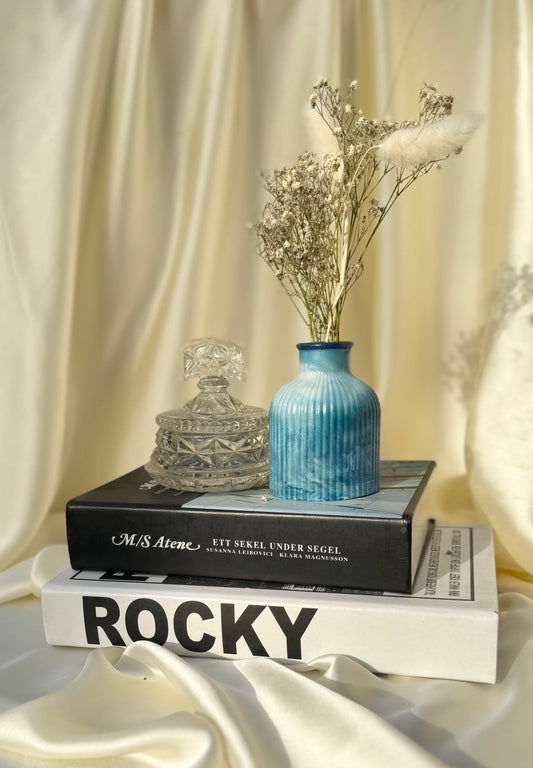 Ribbed Vase